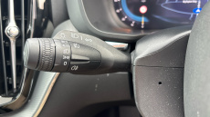 Volvo XC60 2.0 B5P Plus Black Edition 5dr AWD Geartronic Petrol Estate